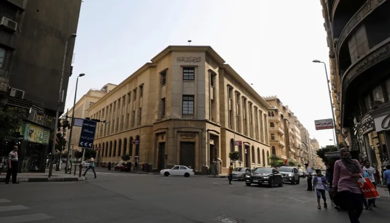 رئيس الوزراء يلتقي الرئيس التنفيذي لعمليات الموارد الطبيعية بشركة إيني الإيطالية